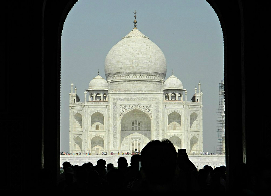 To show the Tour of Taj Mahal via Tour Dekho